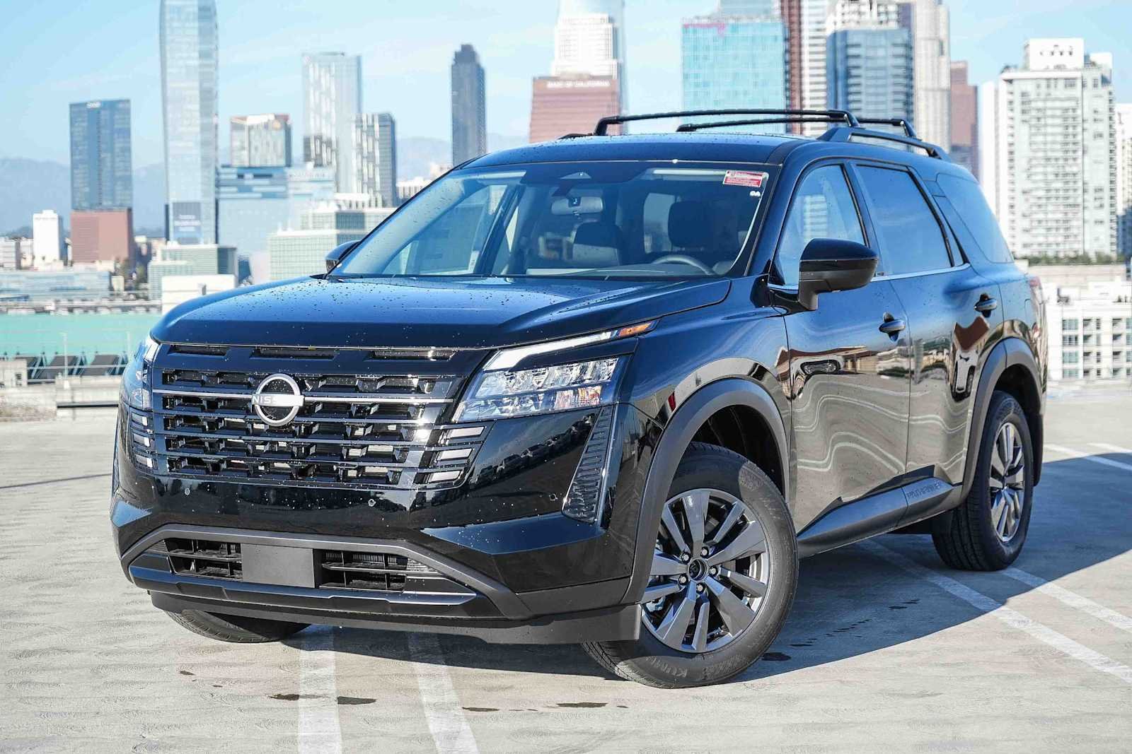 2026 Nissan Pathfinder SV