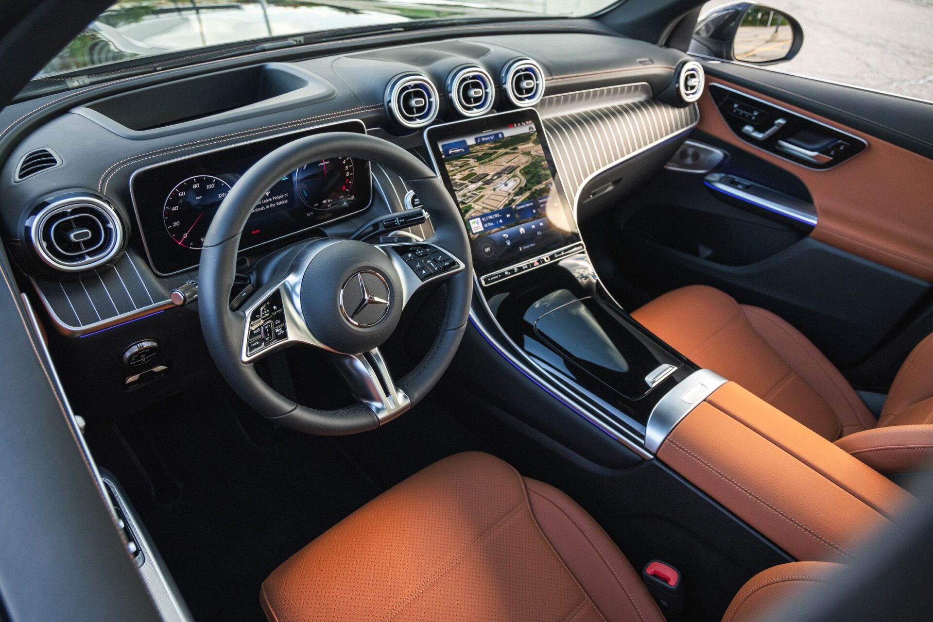 Mercedes Benz GLC350e Hybrid 4-matic - Image 2